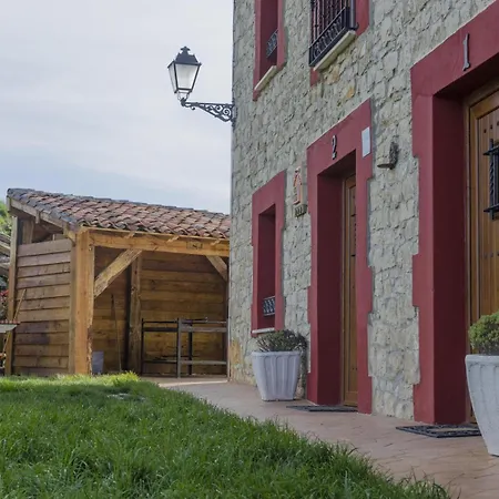 Hébergement de vacances La Bernarda Completa *