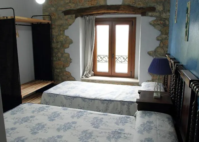 La Bernarda Completa Nyaraló La Rad