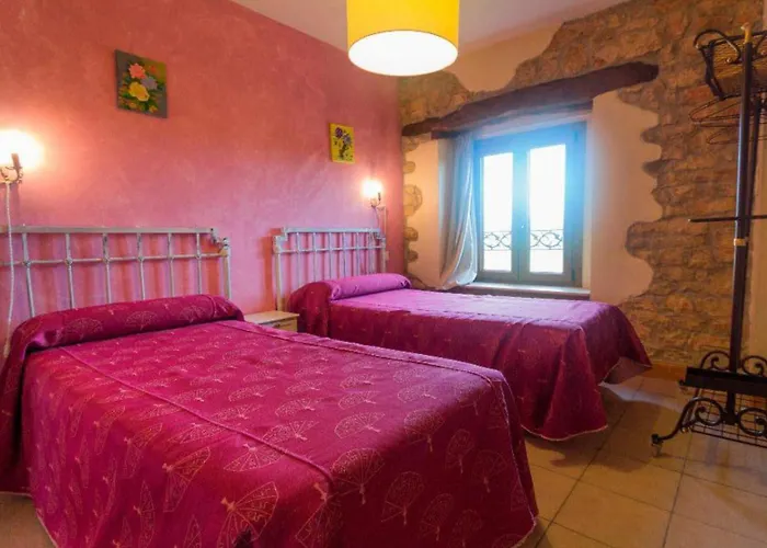 La Bernarda Completa Nyaraló La Rad