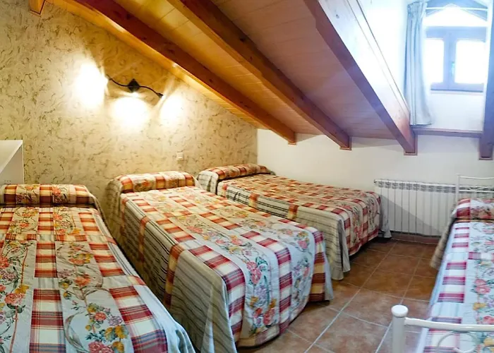 La Bernarda Completa Nyaraló *